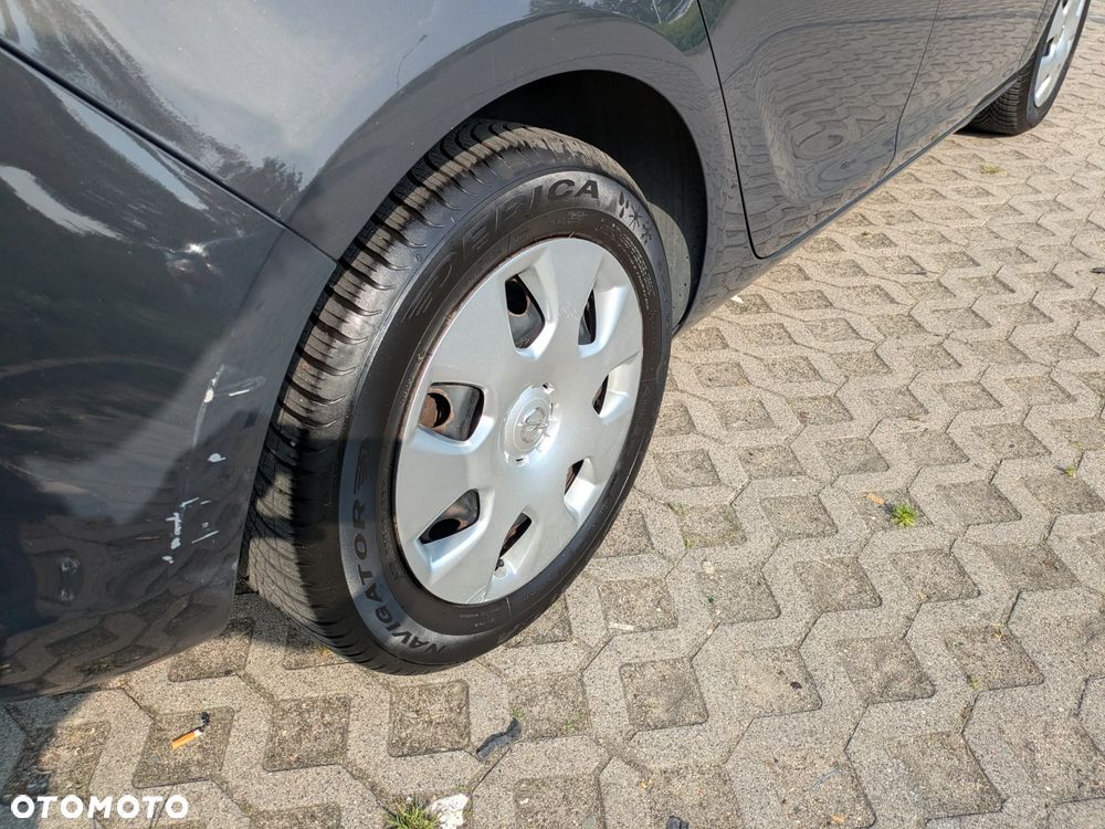 Opel Astra 1.4 T Cosmo - 28