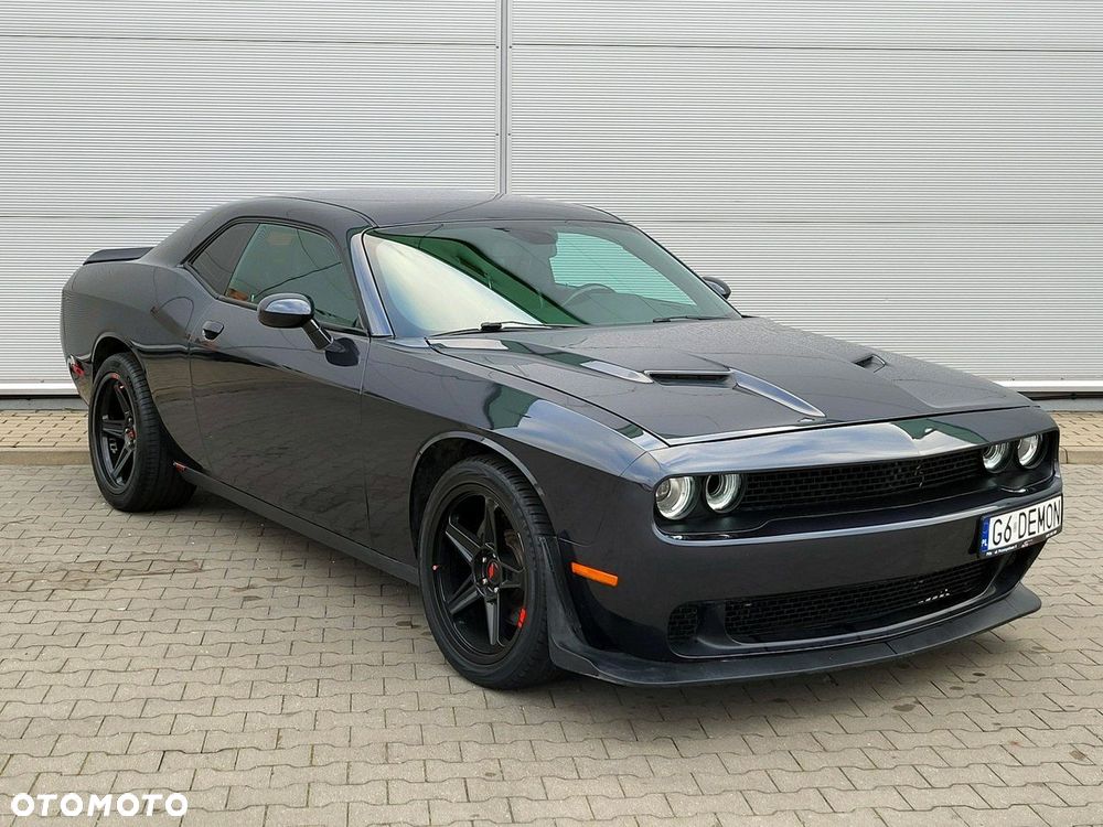Dodge Challenger - 3