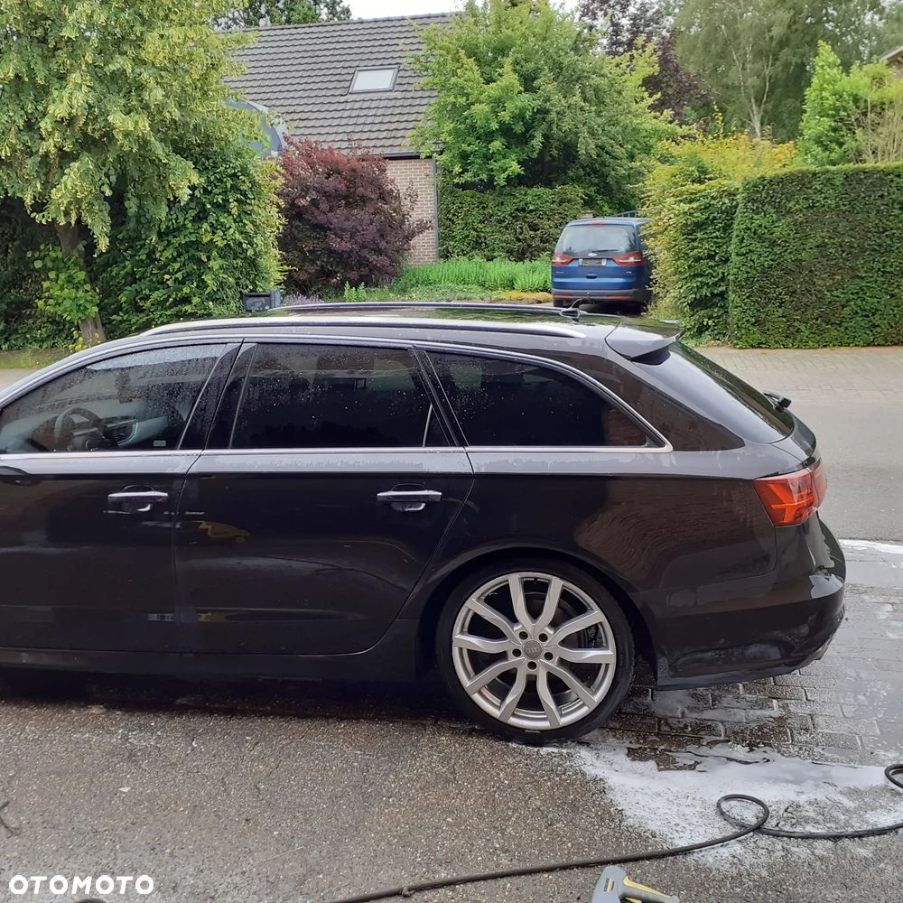 Audi A6 Avant 2.0 TDI ultra S tronic - 2