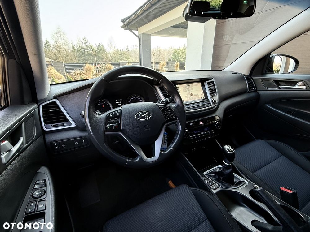 Hyundai Tucson 1.6 GDI BlueDrive Style 2WD - 13