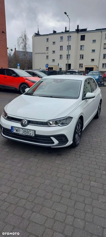 Volkswagen Polo 1.0 MPI Life - 4
