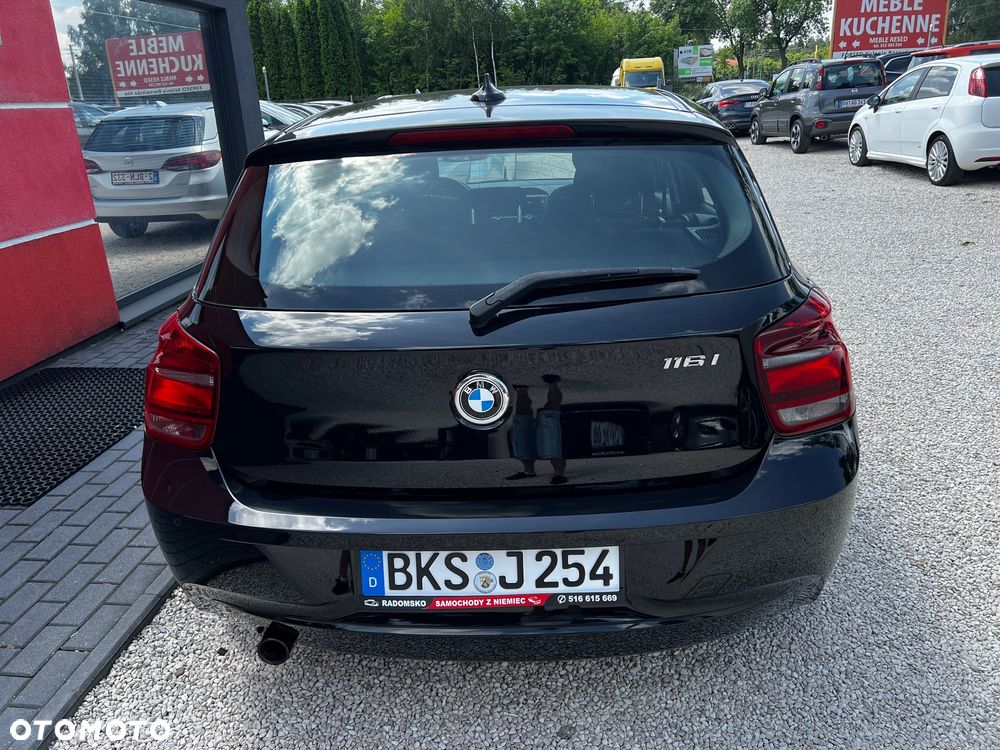 BMW Seria 1 116i - 28