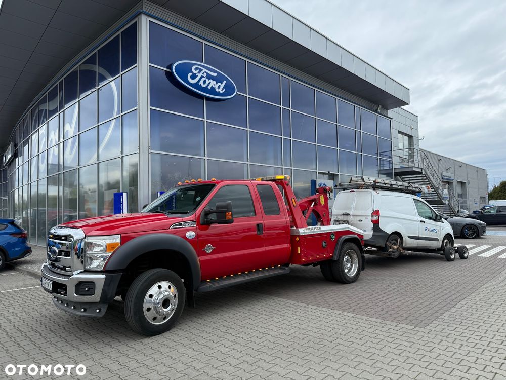 Ford F550 - 30