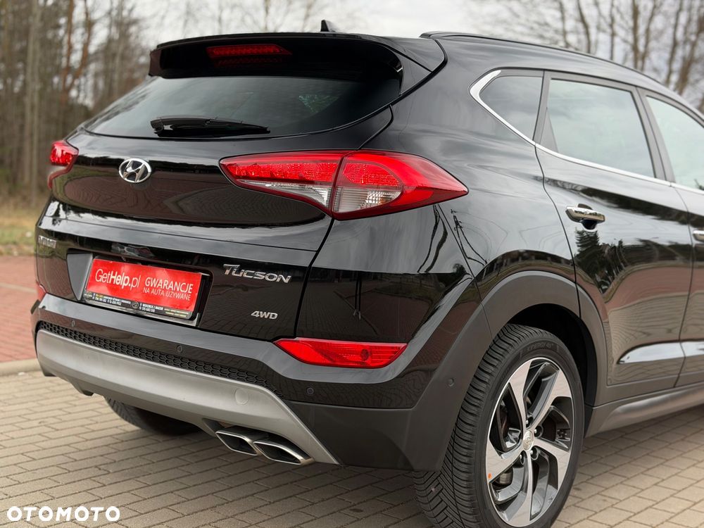 Hyundai Tucson 2.0 CRDI 4WD Automatik Premium - 31