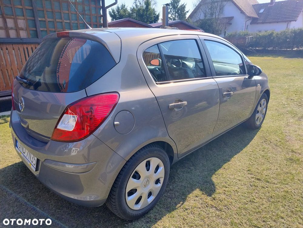 Opel Corsa - 3