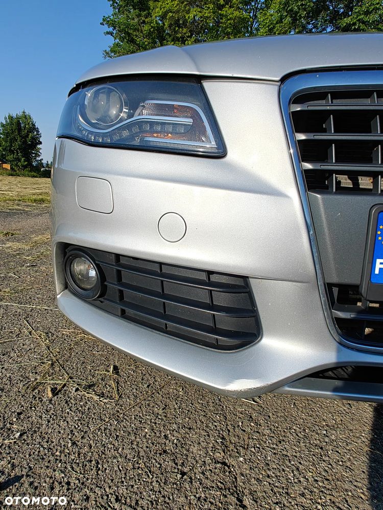 Audi A4 Avant 2.0 TDI Multitronic - 9