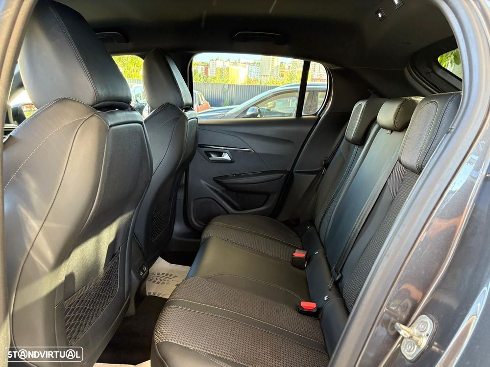 Peugeot 208 1.2 PureTech GT Line EAT8 - 16