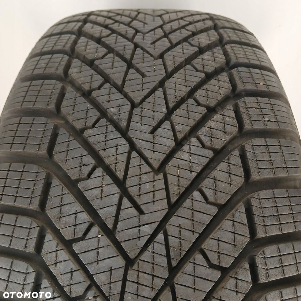 2x 225/45R17 opony zimowe Pirelli Cinturato Winter 2 8mm 2023r D87427 - 3