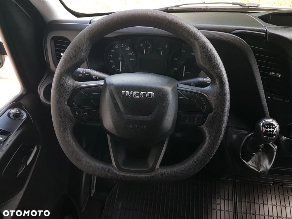 Iveco DAILY KONTENER NISKOPODŁOGOWY 4,43x2,23x2,42 SKLEP FOODTRUCK BAR KLIMA KONIOWÓZ KAMPER - 32