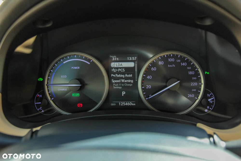 Lexus NX 300h Comfort AWD - 22