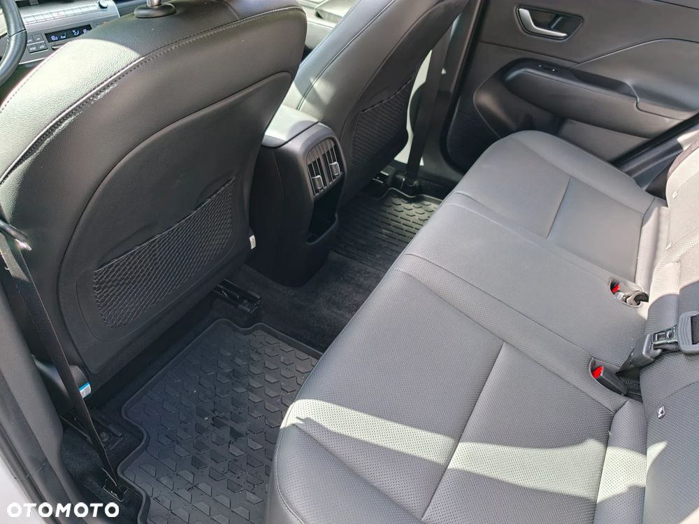 Hyundai Kona 1.6 GDI Hybrid Platinum DCT - 19