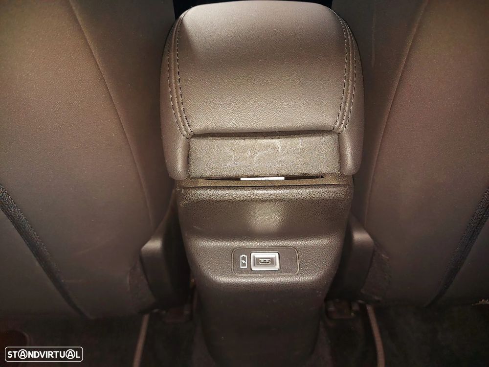 Jeep Avenger 1.2 GSE T3 Altitude - 36