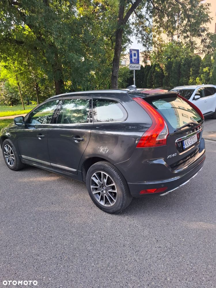 Volvo XC 60 - 2