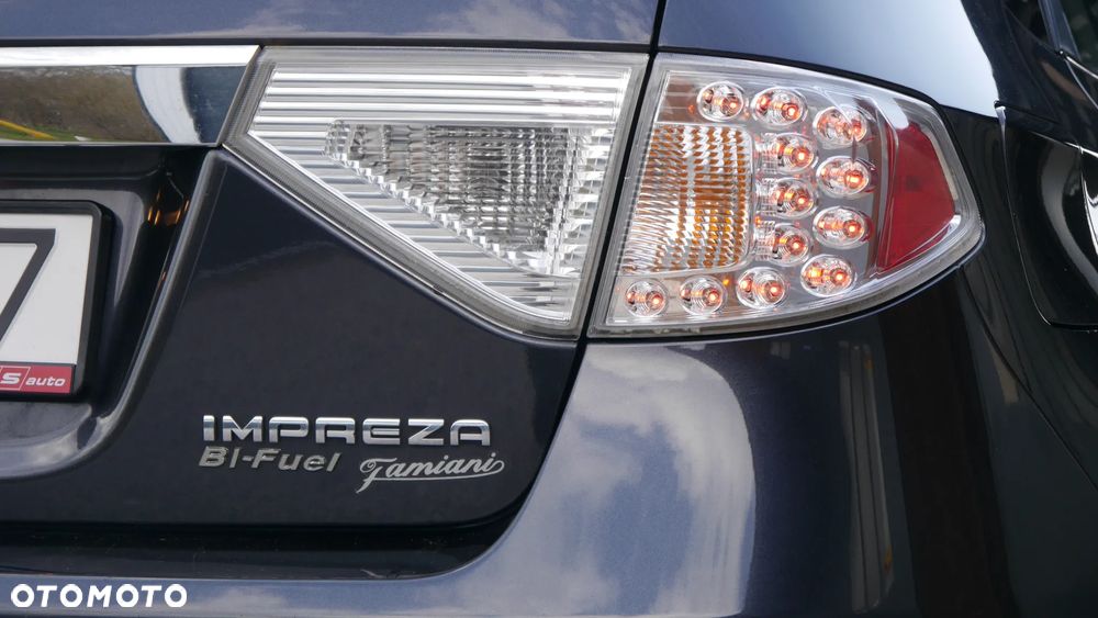 Subaru Impreza - 12