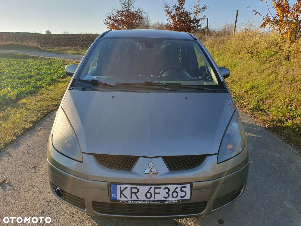 Mitsubishi Colt - 6