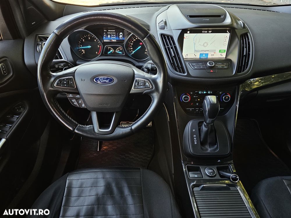 Ford Kuga 2.0 TDCi 4WD Powershift ST-Line - 7