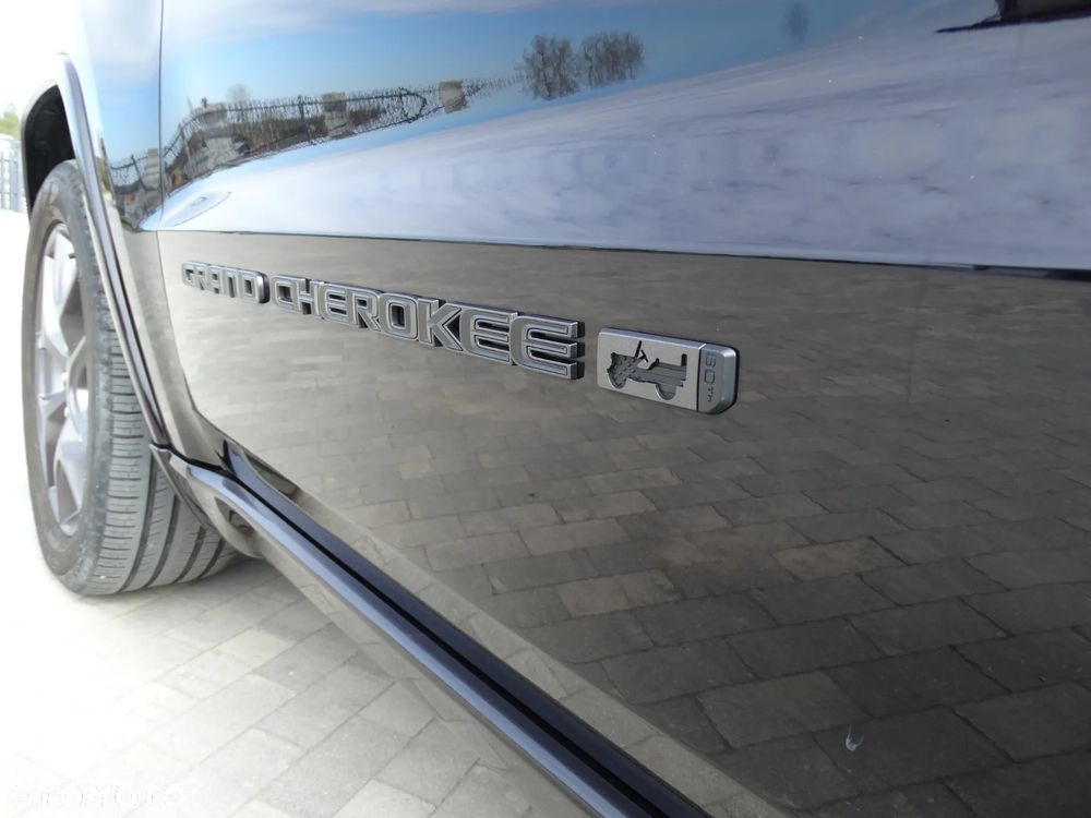 Jeep Grand Cherokee 3.6 V6 Pentastar 4WD Automatik Overland - 32