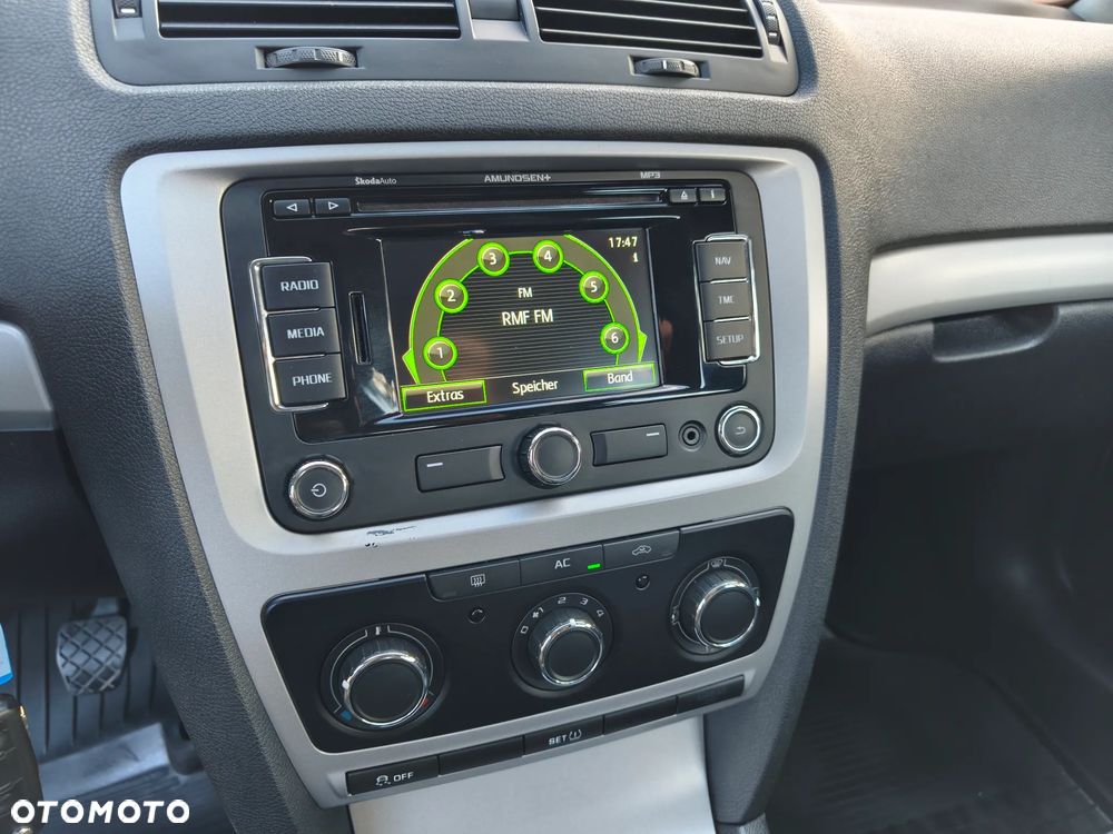Skoda Octavia 1.2 TSI Ambition - 9