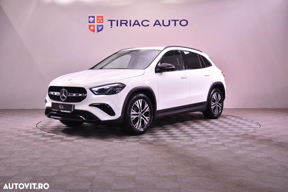 Mercedes-Benz GLA - 1