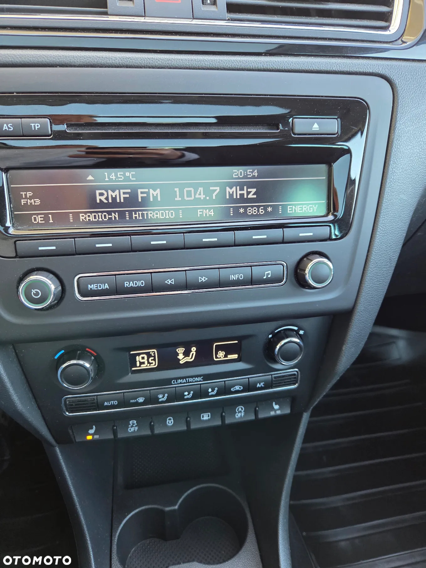 Skoda RAPID - 15
