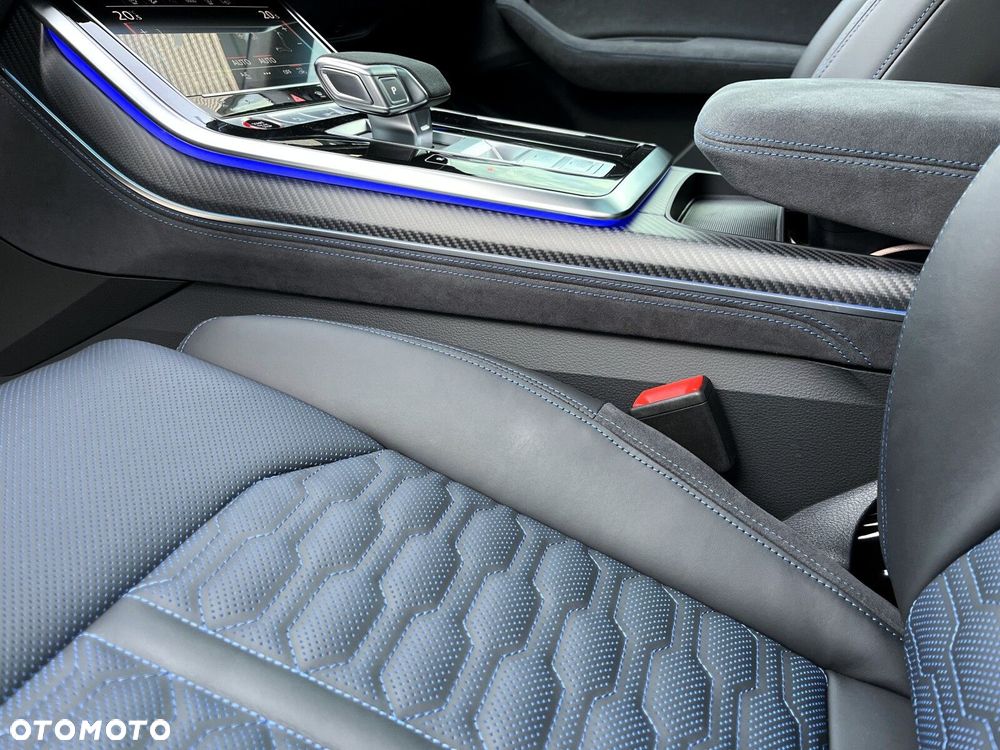 Audi RS Q8 - 21