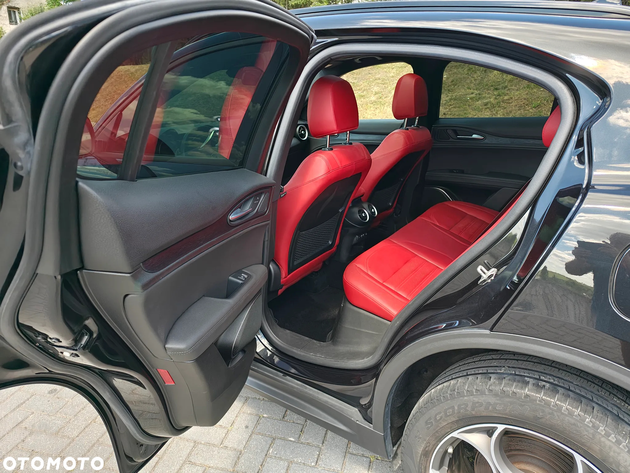 Alfa Romeo Stelvio 2.0 Turbo 16V AT8-Q4 Sprint - 19