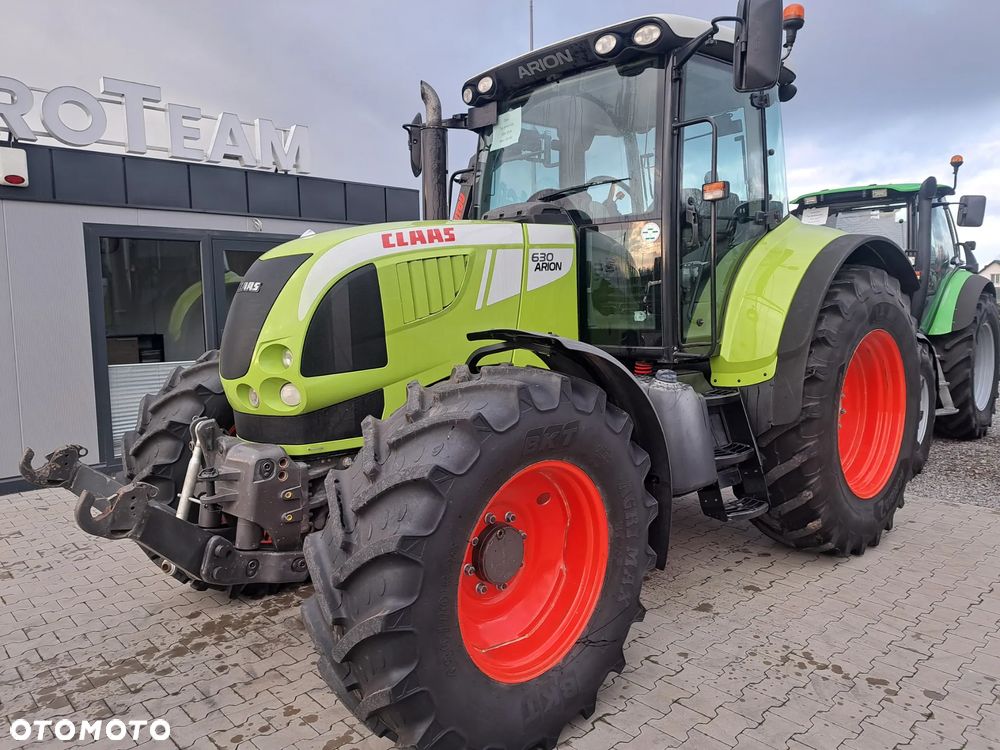 Claas ARION 630 - 10