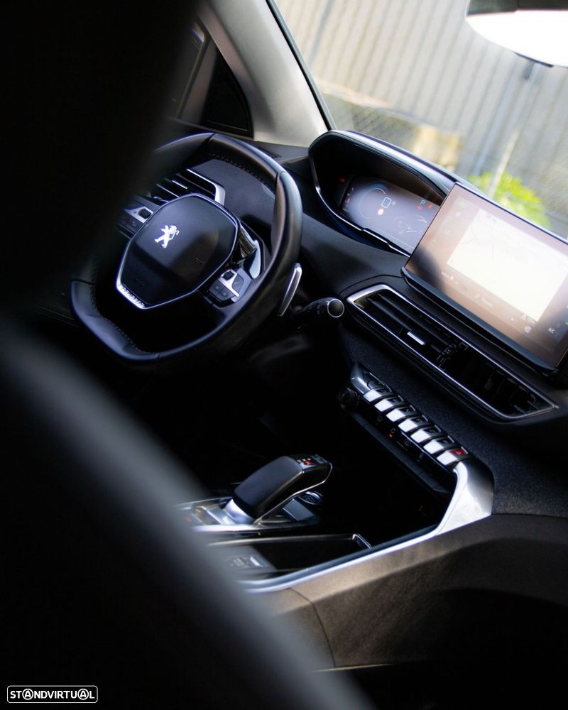 Peugeot 3008 1.6 Hybrid Allure Pack e-EAT8 - 35