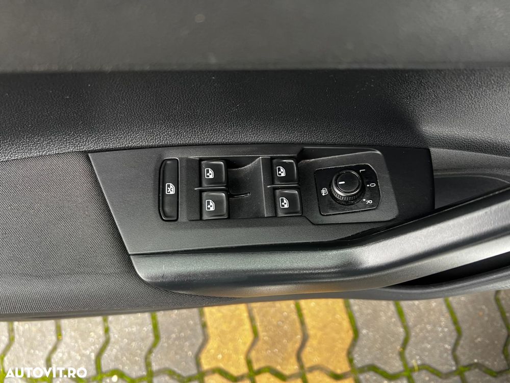 Volkswagen Polo 1.0 Trendline - 31