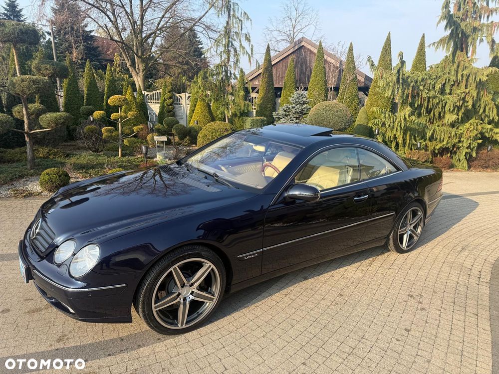 Mercedes-Benz CL - 12