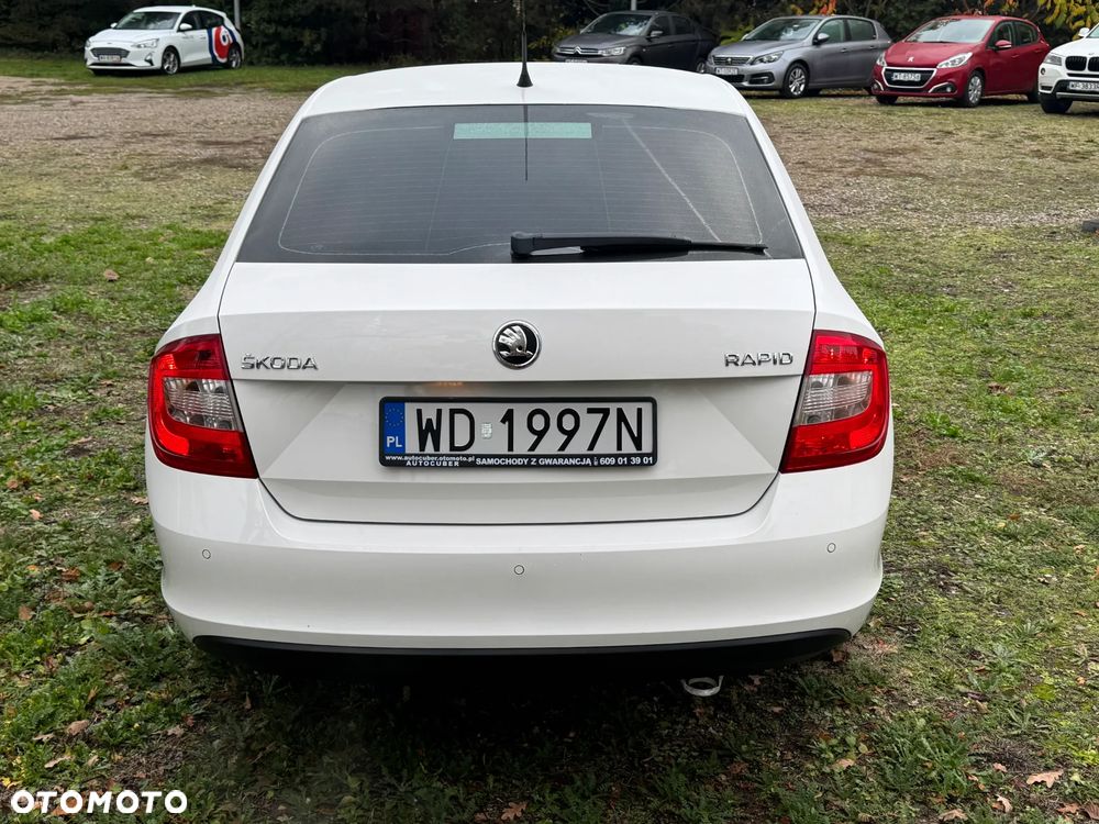 Skoda RAPID 1.6 TDI DPF Ambition Max - 20