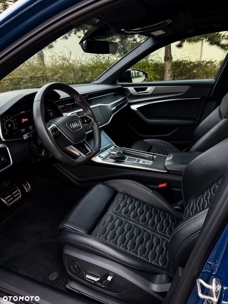 Audi RS6 Avant - 8