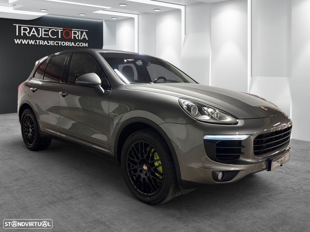 Porsche Cayenne S E-Hybrid