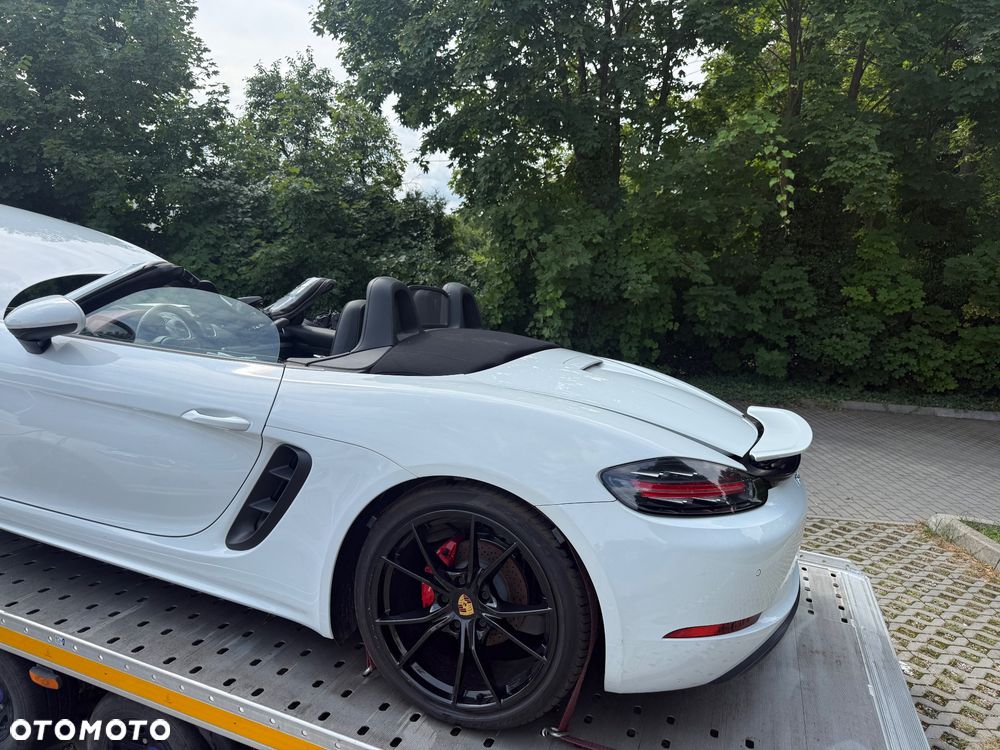 Porsche 718 Boxster S - 7