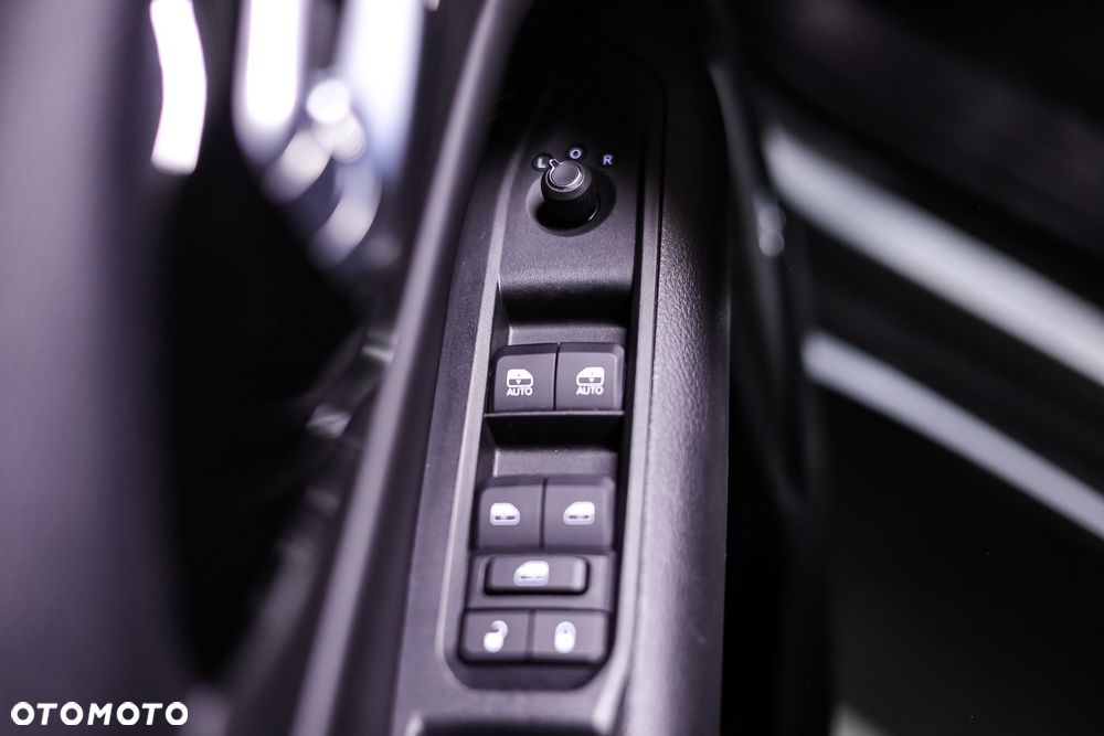 Jeep Compass - 24