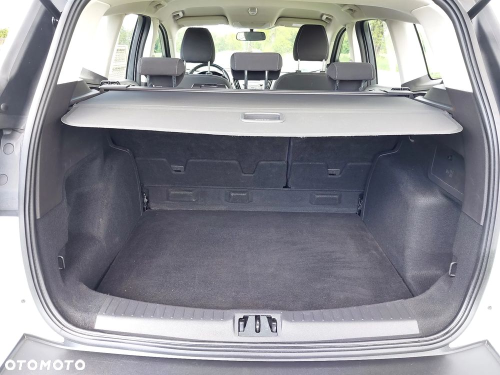 Ford Kuga 1.5 EcoBoost 2x4 Trend - 14