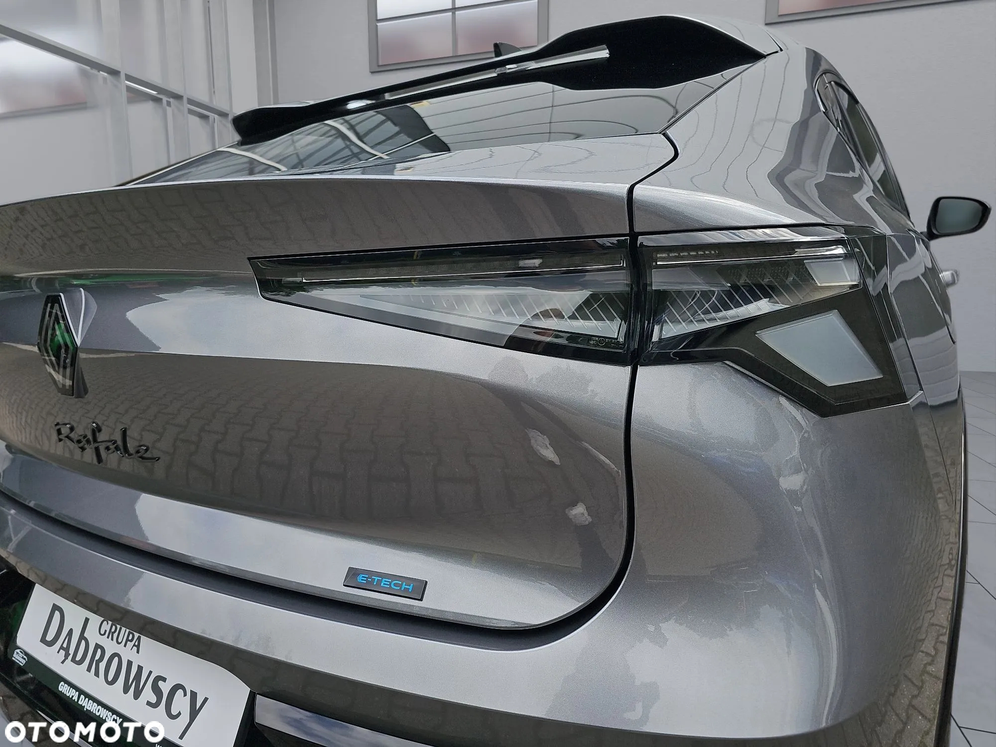 Renault Rafale 1.2 E-Tech PHEV 4x4 300 esprit Alpine MMT - 27