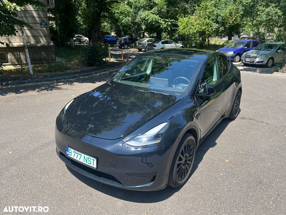 Tesla Model Y Standard - 12