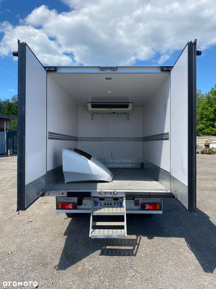 Renault Master - 15