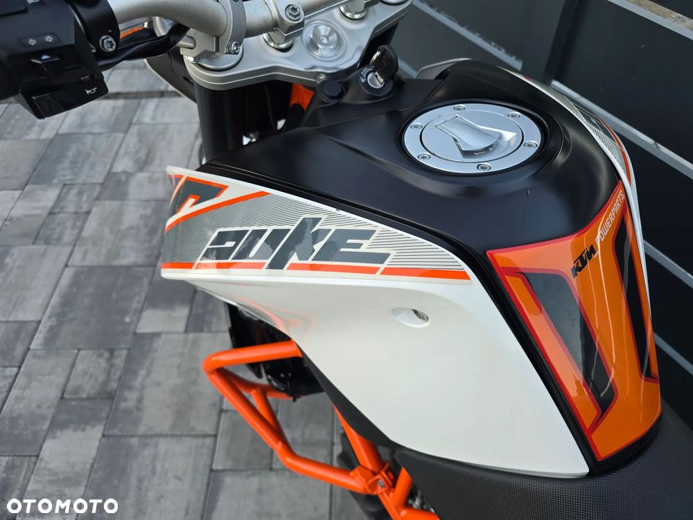 KTM Duke - 13