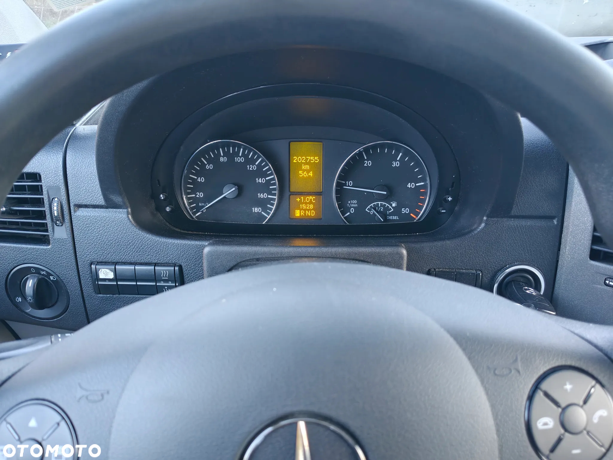 Mercedes-Benz SPRINTER - 13