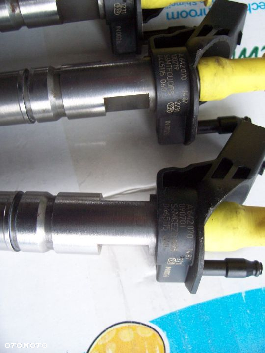 SPRINTER 3.0CDI WTRYSKI A6420701487 0445115060 BEZ PRZEB.ORYG. - 2
