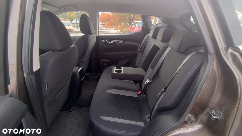 Nissan Qashqai ver-1-2-dig--t-acenta-eu6 - 30