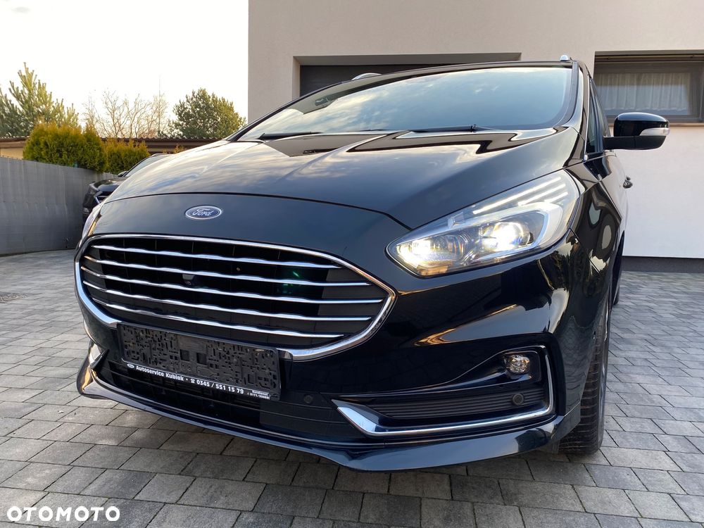 Ford S-Max 2.0 EcoBlue Titanium - 1