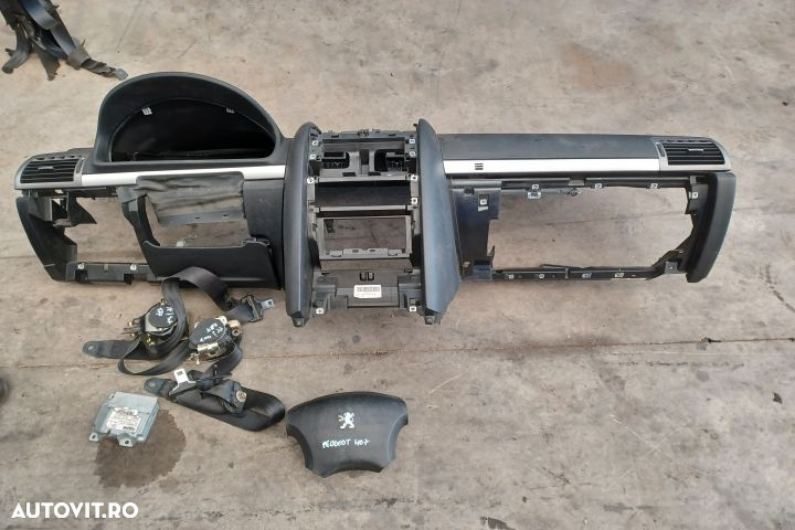 Kit airbag cu plansa de bord Peugeot 407 1  [din 2004 pana  2010] seria Sedan 2.0 HDi AT (136 hp) - 3