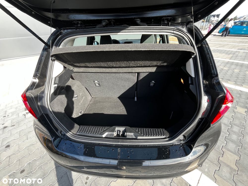 Ford Fiesta 1.1 S&S TITANIUM - 9