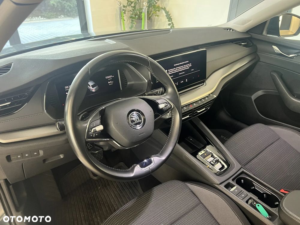 Skoda Octavia 2.0 TDI SCR Ambition DSG - 16