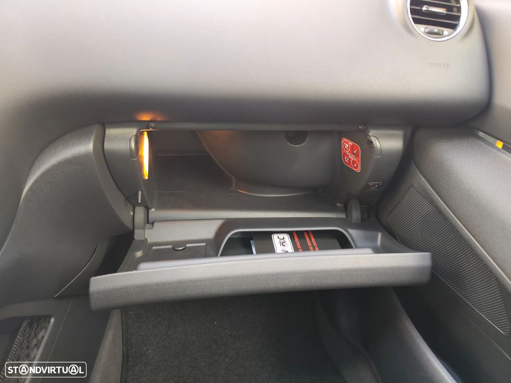 Peugeot 3008 1.6 HDi Allure - 41