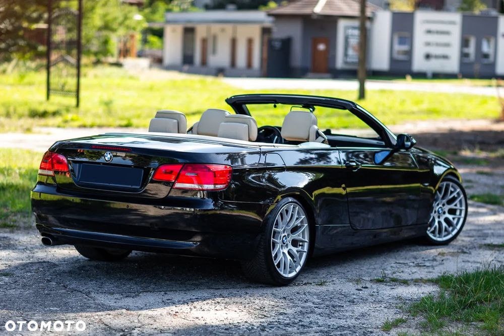 BMW Seria 3 320i Edition Exclusive - 15