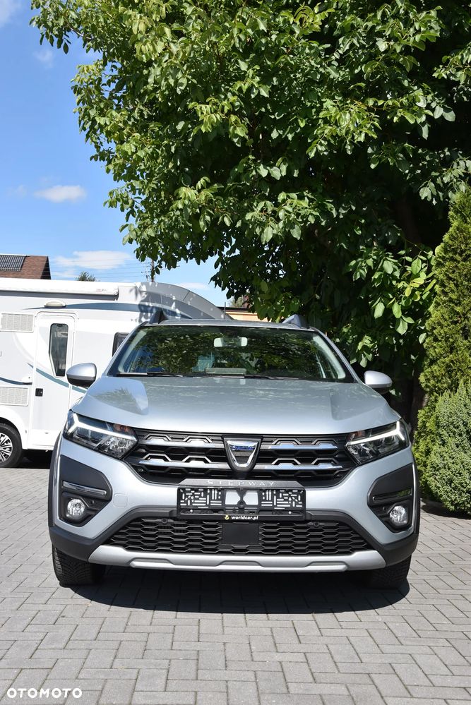 Dacia Sandero Stepway TCe 90 Expression + - 11
